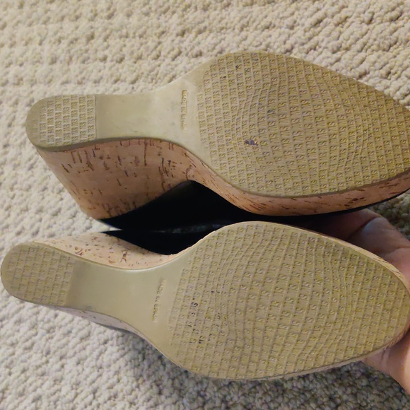 BN Stuart Weitzman Black Wedges 35 - Picture 10 of 10